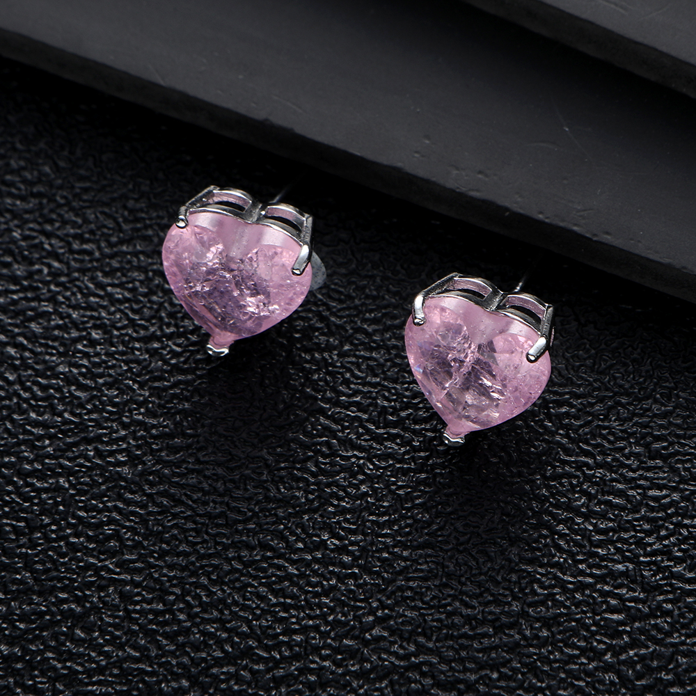 Luxury Colorful Heart Stud  Ea - Women Accessories Dubai のレビューと価格