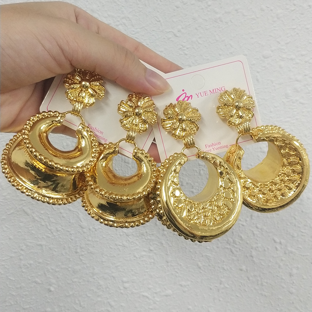 Women Gold Color Wedding Earri - Women Accessories Dubai のレビューと価格