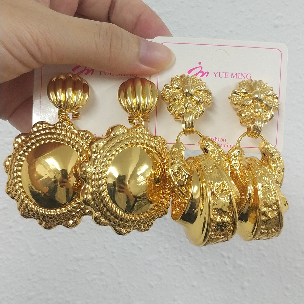 Women Gold Color Wedding Earri - Women Accessories Dubai のレビューと価格