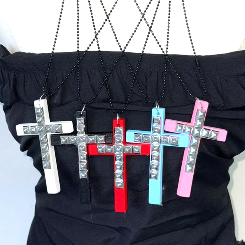 Goth Jewelry Wooden Pink Srive - Women'S Accessories In The 90S のレビューと価格