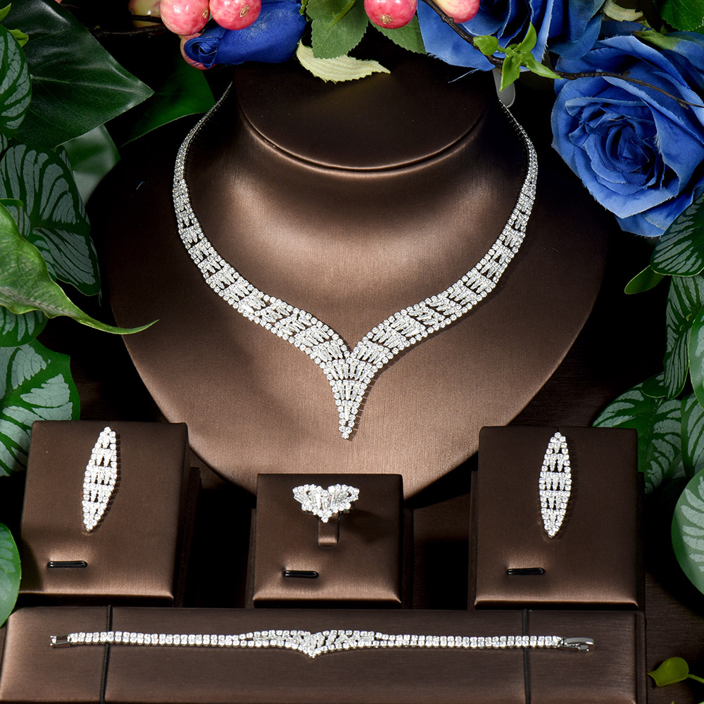 HIBRIDE Bridal Clothing Access - Women Accessories Uae のレビューと価格