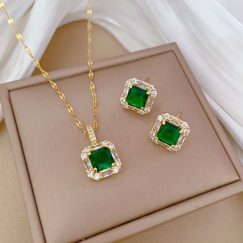 18K Gold Plated Stainless stee - Women Accessories Combo Gift のレビューと価格