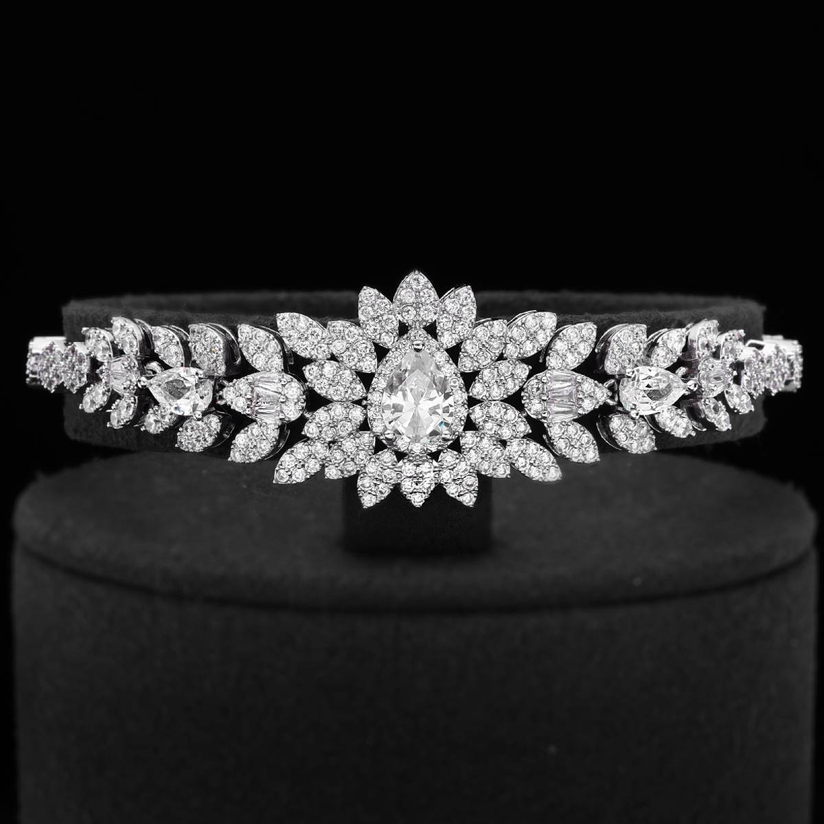 Sparking Water Drop Wedding Je - Women Accessories Uae のレビューと価格